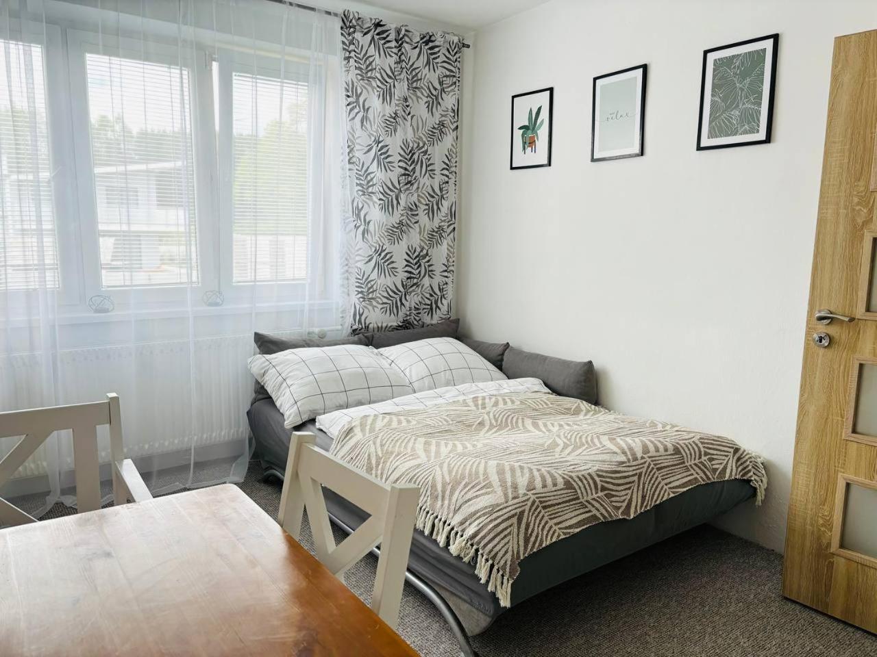 Vivi Apartments Липтовски-Микулаш Экстерьер фото