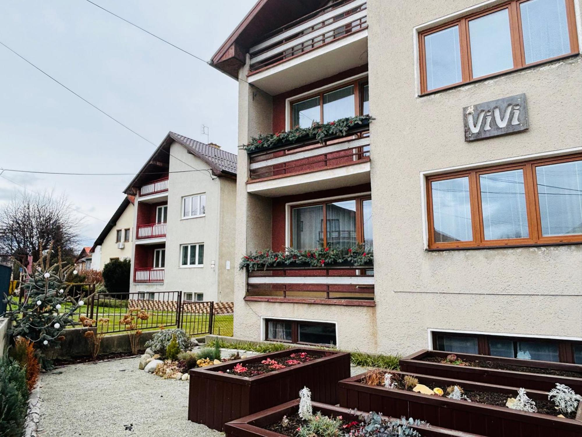 Vivi Apartments Липтовски-Микулаш Экстерьер фото