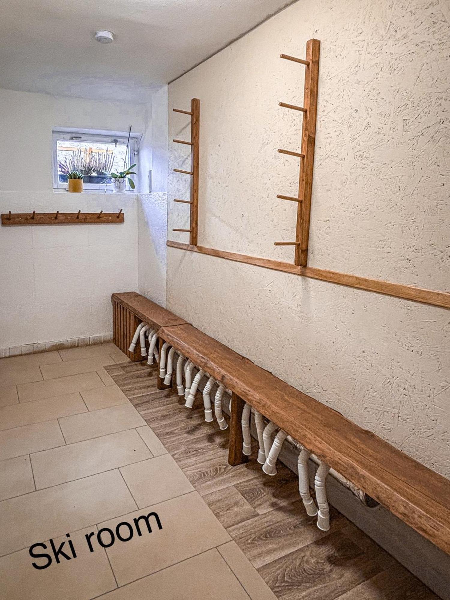 Vivi Apartments Липтовски-Микулаш Экстерьер фото
